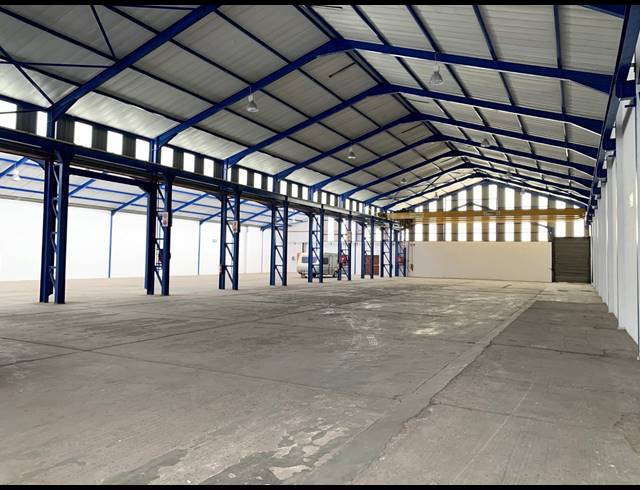1,704M² FACTORY TO LET IN BEACONVALE
